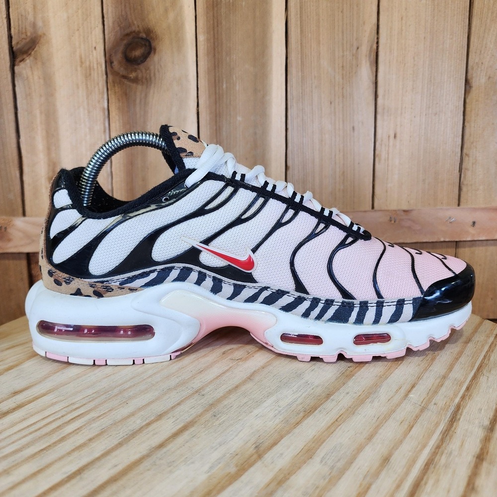 Nike Air Max Plus Shoes Womens 10 Pink Animal Instinct Print Sneakers DZ4842-600 - Picture 5 of 10